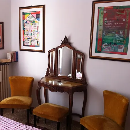 La Casa Creativa Ломнаго
