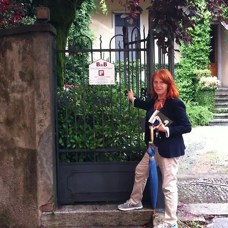 La Casa Creativa فندق مبيت وإفطار Lomnago